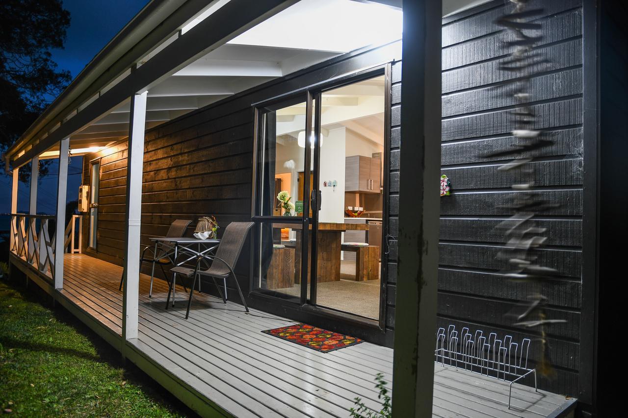 Auckland Clifftop Villa Exterior photo