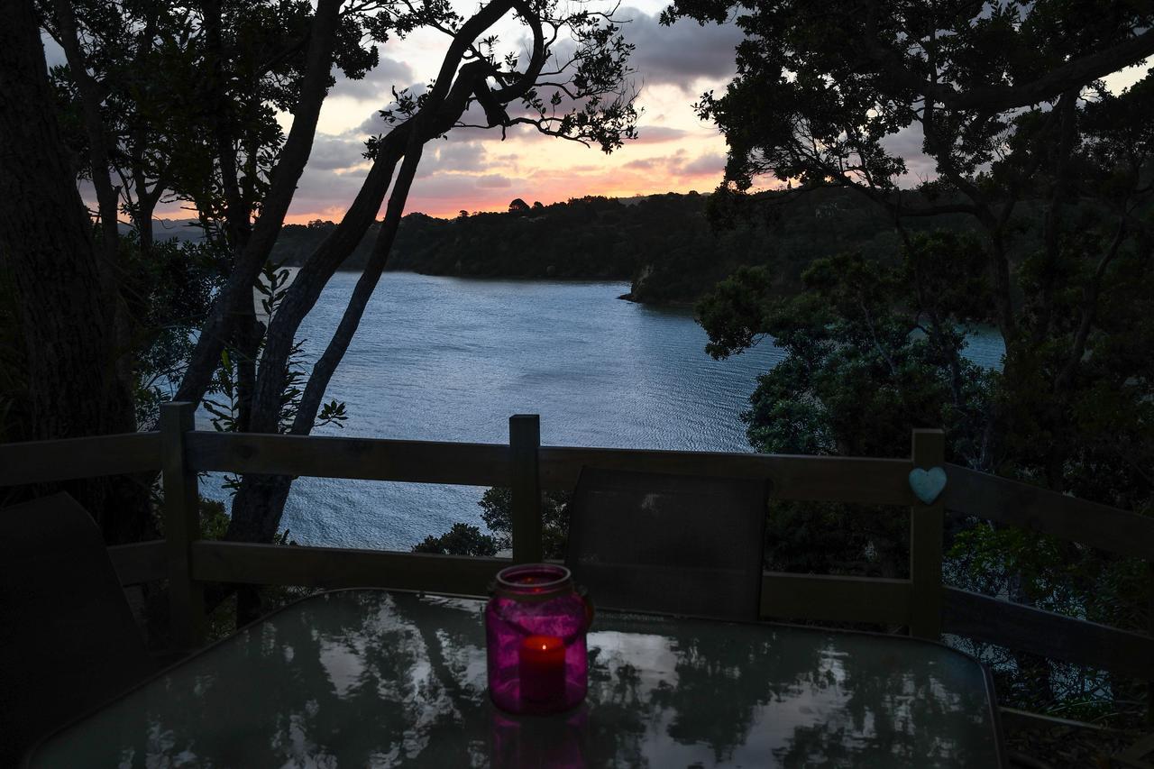 Auckland Clifftop Villa Exterior photo