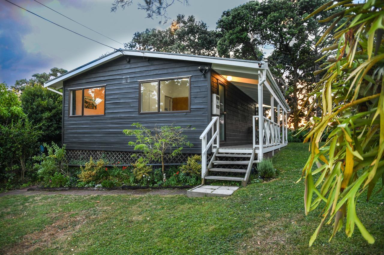 Auckland Clifftop Villa Exterior photo