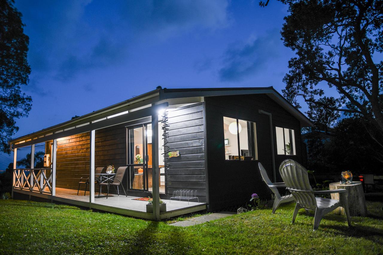 Auckland Clifftop Villa Exterior photo